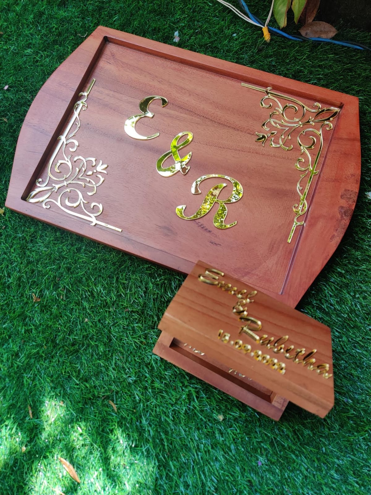 Ring box and tray